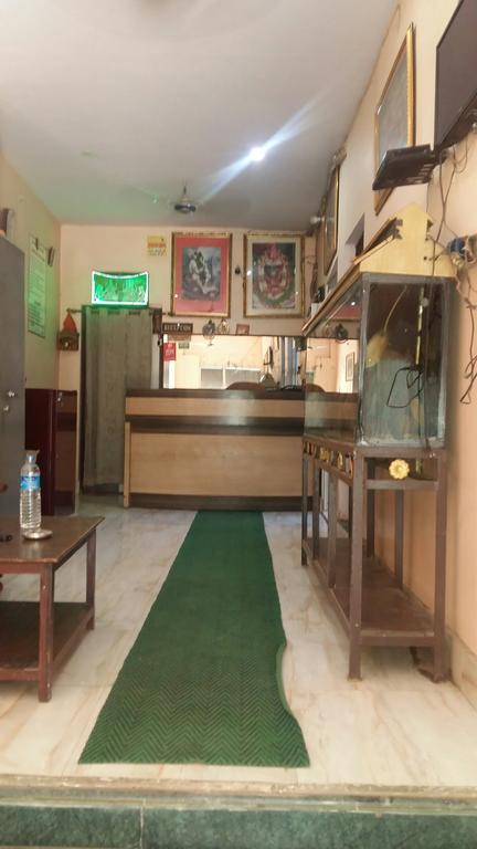 Hotel Giriraj Inn Βαρανάσι Εξωτερικό φωτογραφία