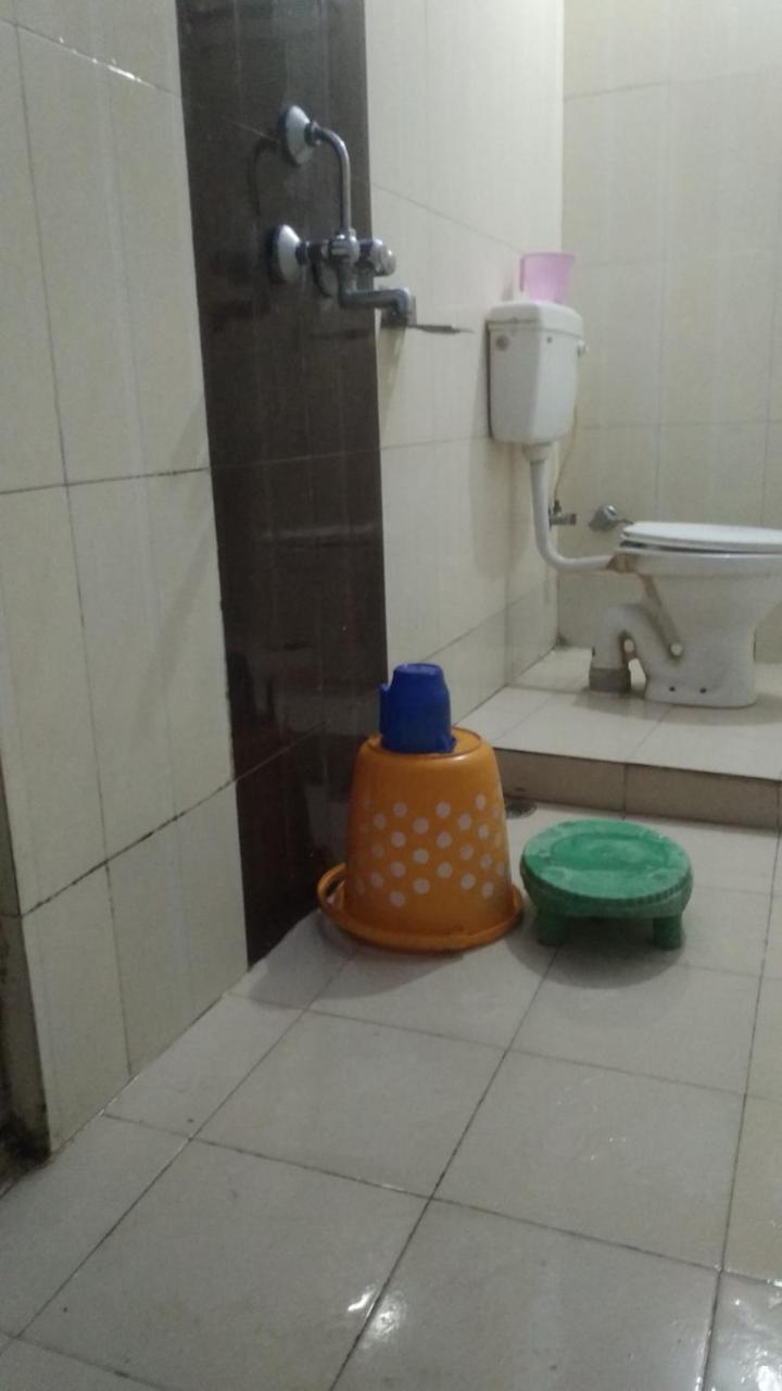 Hotel Giriraj Inn Βαρανάσι Εξωτερικό φωτογραφία